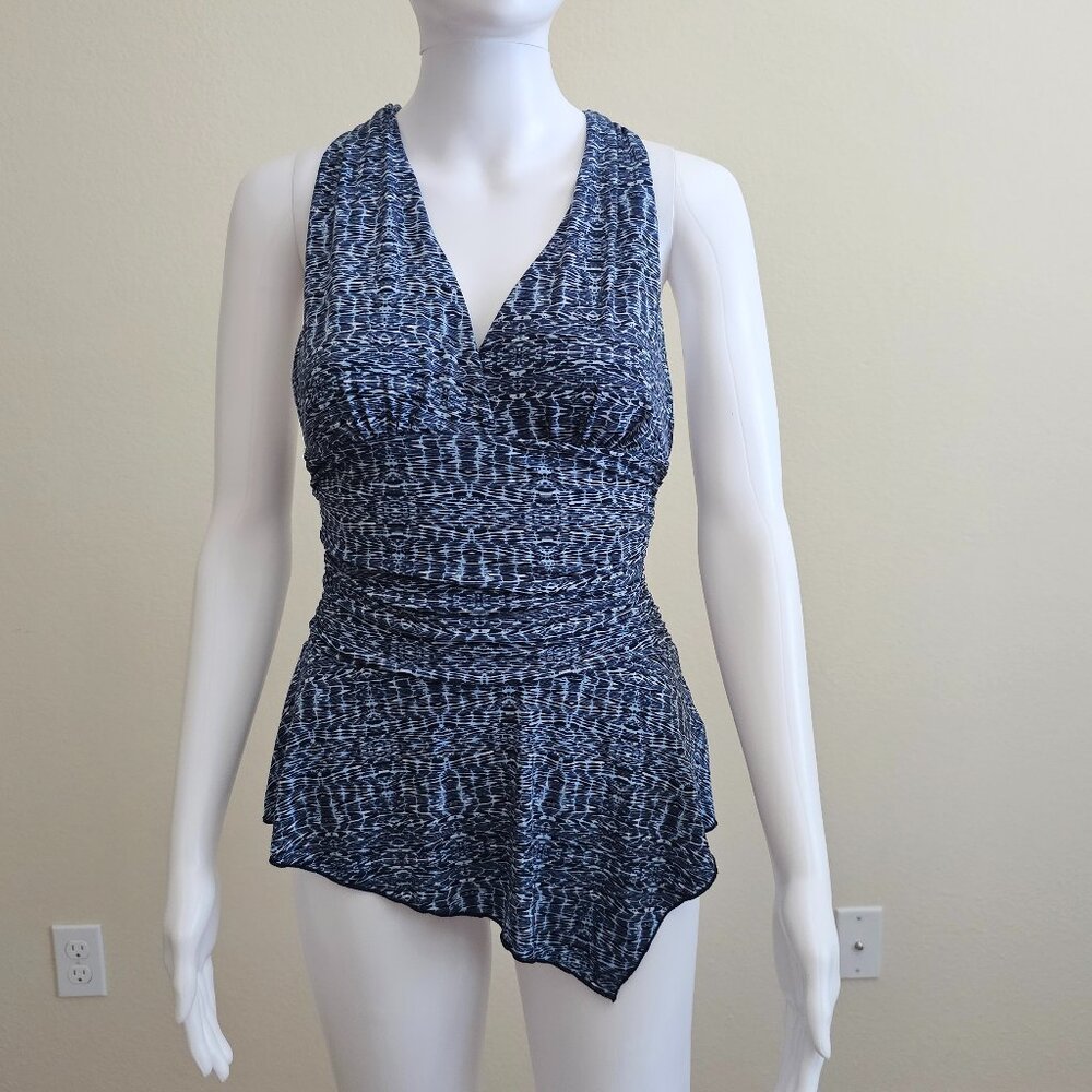 TRIXXI CLOTHING COMPANY Asymmetrical Halter top